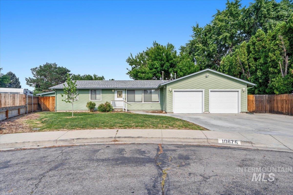 10675 W. Cranberry ct., Boise, Idaho 83717, 3 Bedrooms, 2 Bathrooms, Residential For Sale, Price $459,000, 98995091