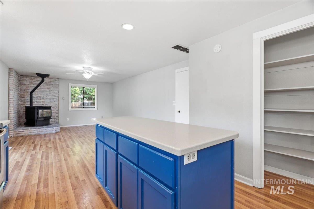 10675 W. Cranberry ct., Boise, Idaho 83717, 3 Bedrooms, 2 Bathrooms, Residential For Sale, Price $459,000, 98995091
