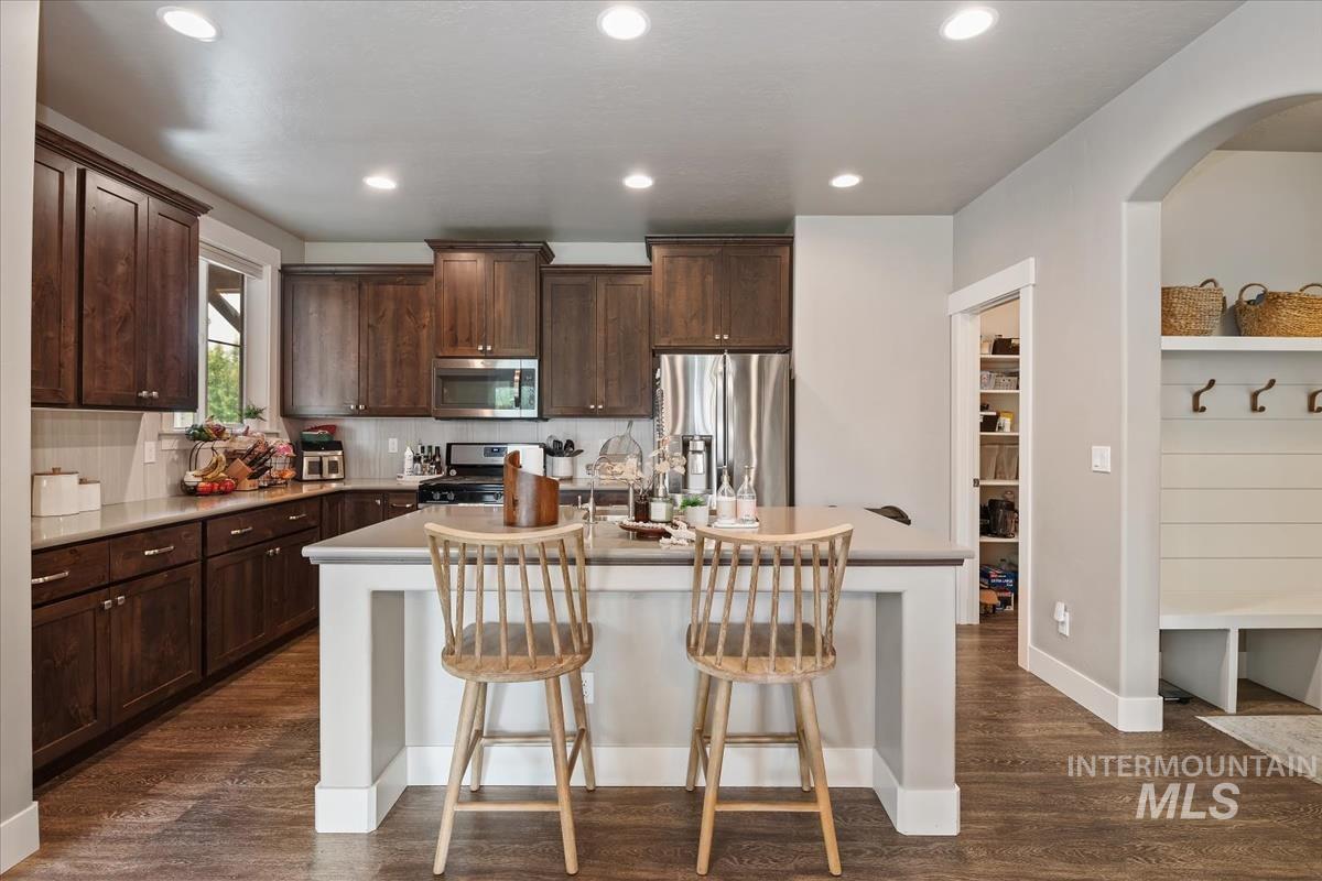 1474 W Bear Track Dr, Meridian, Idaho 83642, 5 Bedrooms, 4 Bathrooms, Residential For Sale, Price $764,990,MLS 98995092