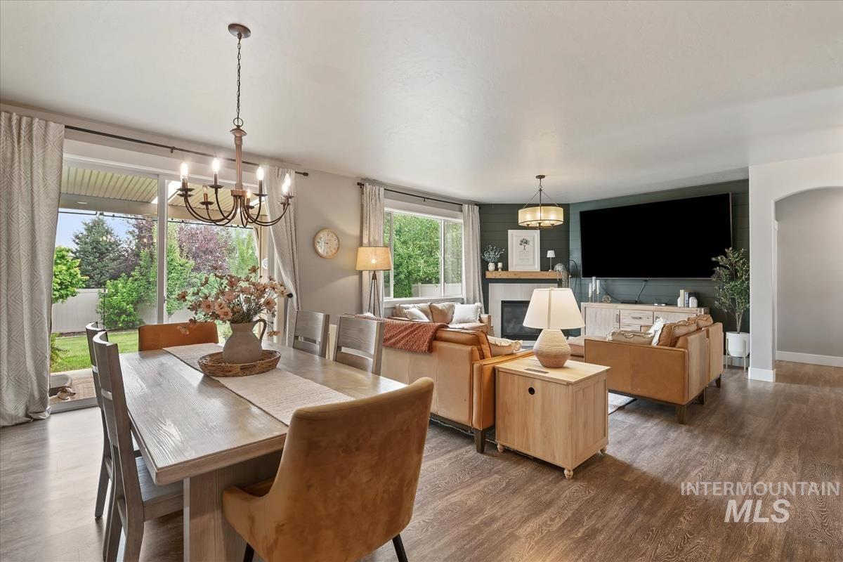 1474 W Bear Track Dr, Meridian, Idaho 83642, 5 Bedrooms, 4 Bathrooms, Residential For Sale, Price $764,990,MLS 98995092