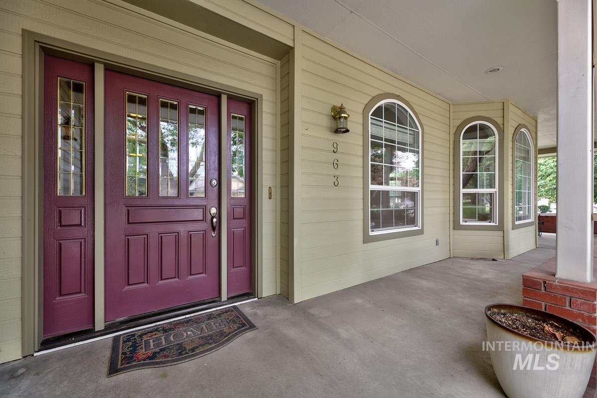 963 E Kingsford Dr, Meridian, Idaho 83642, 4 Bedrooms, 3 Bathrooms, Residential For Sale, Price $699,900, 98995097