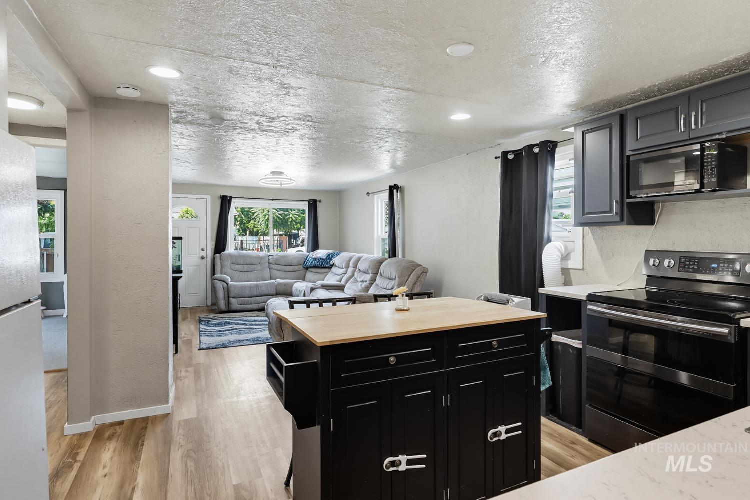 509 E Elgin Street, Caldwell, Idaho 83605, 3 Bedrooms, 1 Bathroom, Residential For Sale, Price $289,990, 98995099