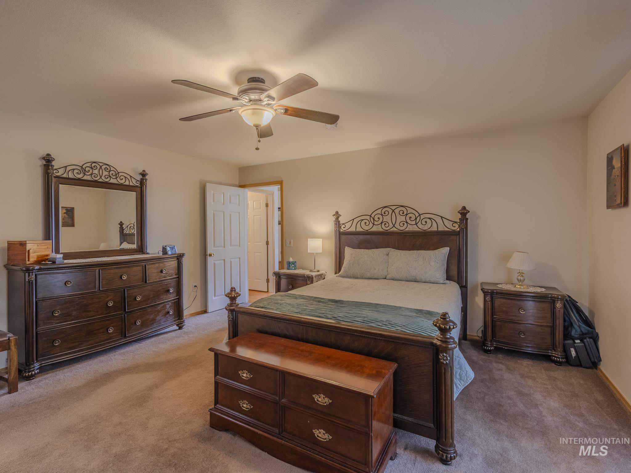 160 Buckhorn Road, White Bird, Idaho 83554, 3 Bedrooms, 3 Bathrooms, Residential For Sale, Price $595,000, 98995103