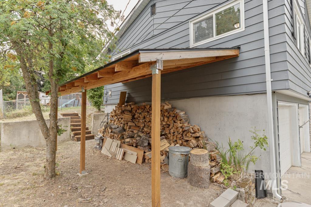 961 N Cleveland Street, Moscow, Idaho 83843, 3 Bedrooms, 3 Bathrooms, Residential For Sale, Price $469,900, 98995105