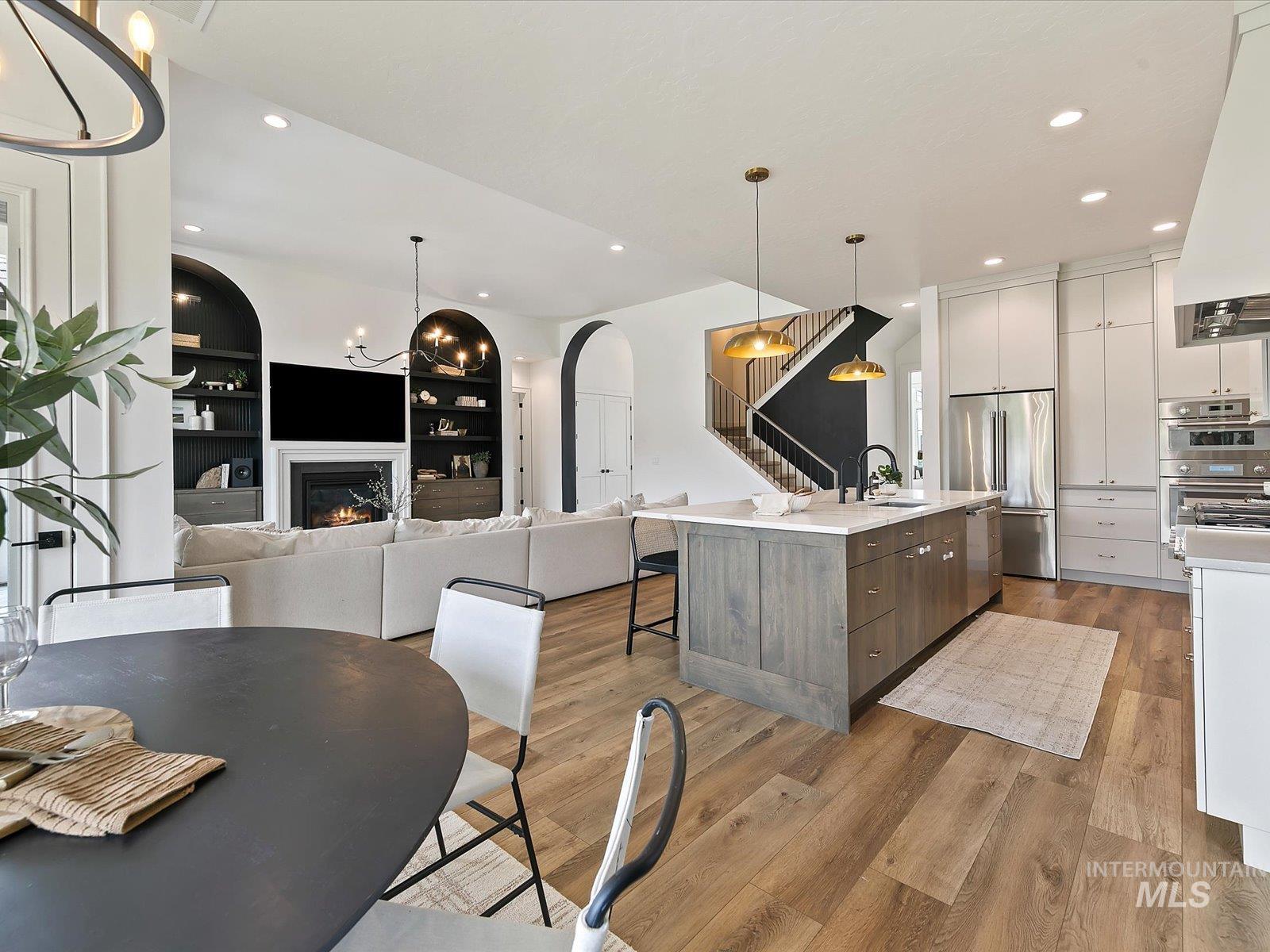 2546 N Heirloom Ave, Eagle, Idaho 83616, 5 Bedrooms, 4 Bathrooms, Residential For Sale, Price $1,384,900,MLS 98995108