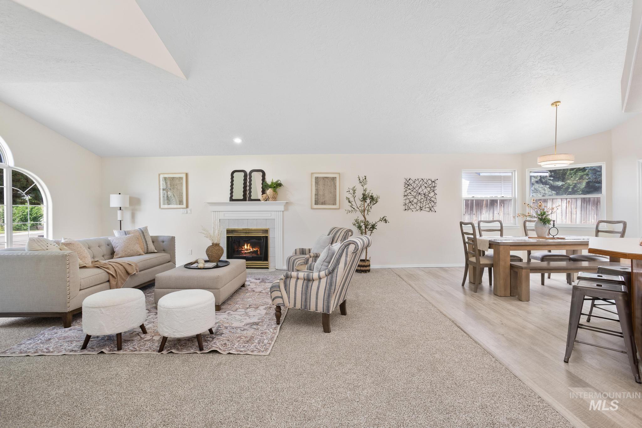 2305 E Chateau Dr, Meridian, Idaho 83646, 3 Bedrooms, 2 Bathrooms, Residential For Sale, Price $439,900,MLS 98995109
