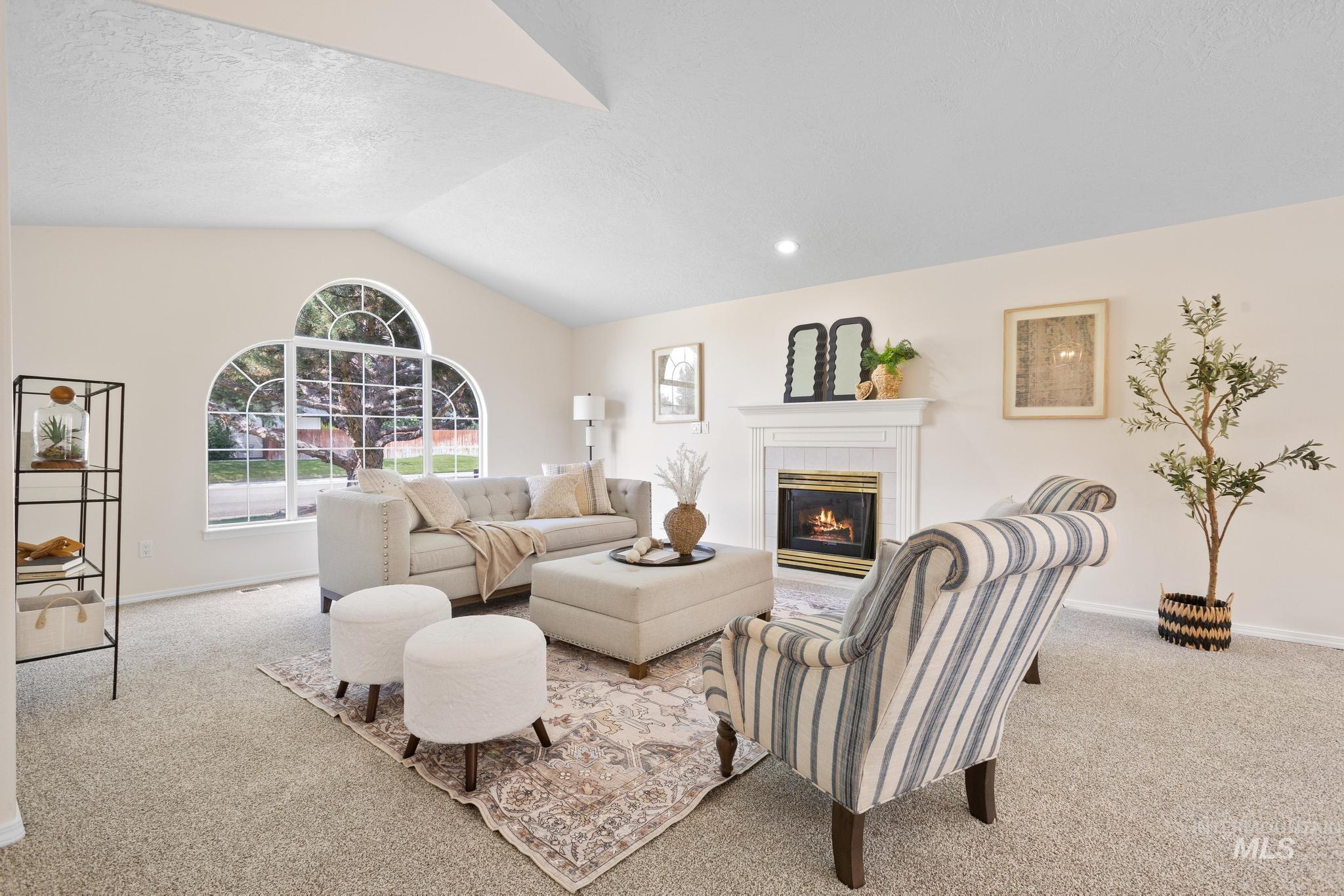 2305 E Chateau Dr, Meridian, Idaho 83646, 3 Bedrooms, 2 Bathrooms, Residential For Sale, Price $439,900,MLS 98995109