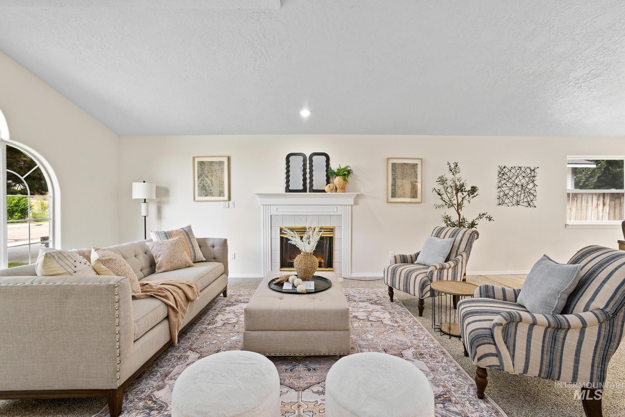 2305 E Chateau Dr, Meridian, Idaho 83646, 3 Bedrooms, 2 Bathrooms, Residential For Sale, Price $439,900,MLS 98995109