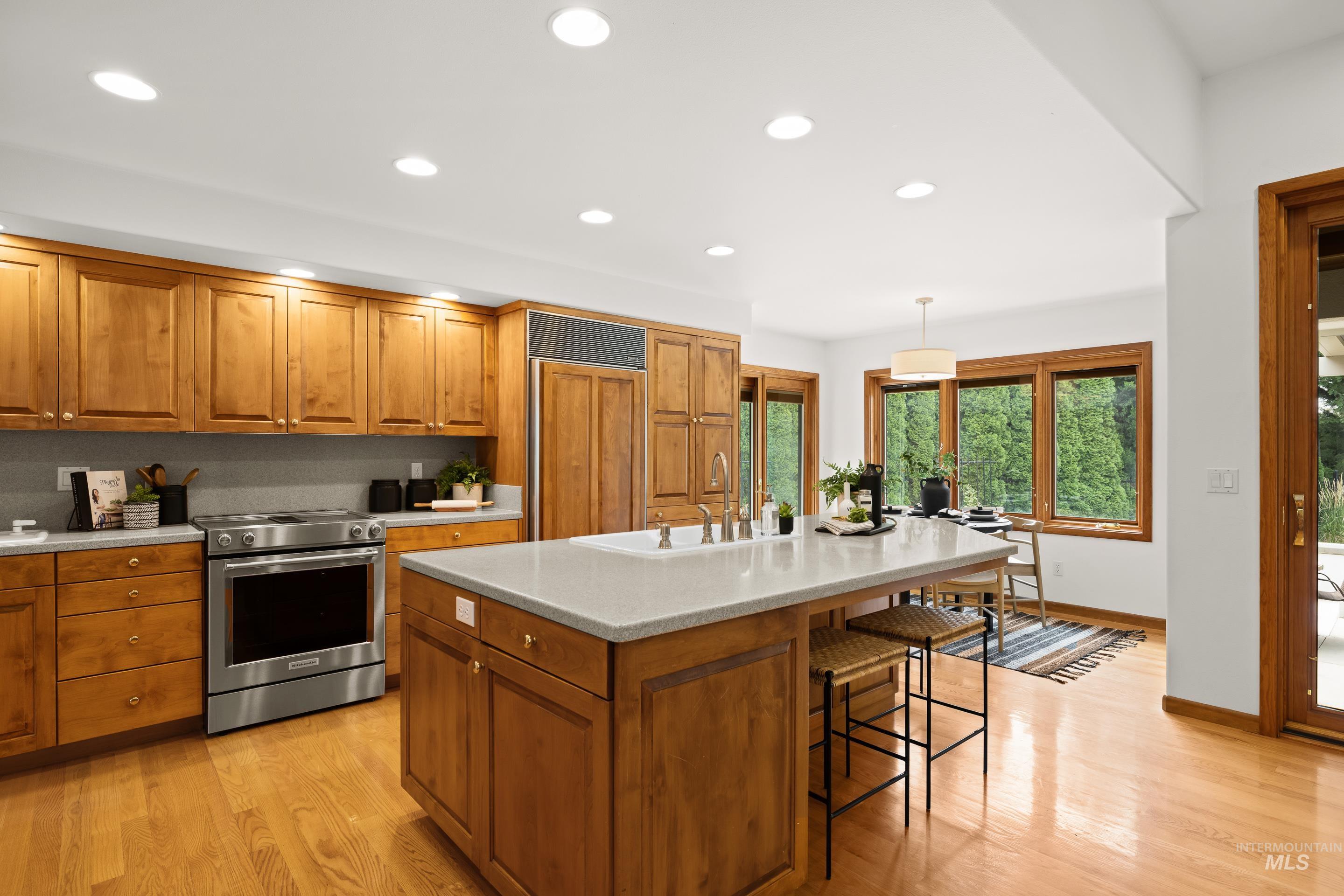11247 W Hickory Bark Drive, Boise, Idaho 83713, 5 Bedrooms, 4 Bathrooms, Residential For Sale, Price $925,000,MLS 98995112