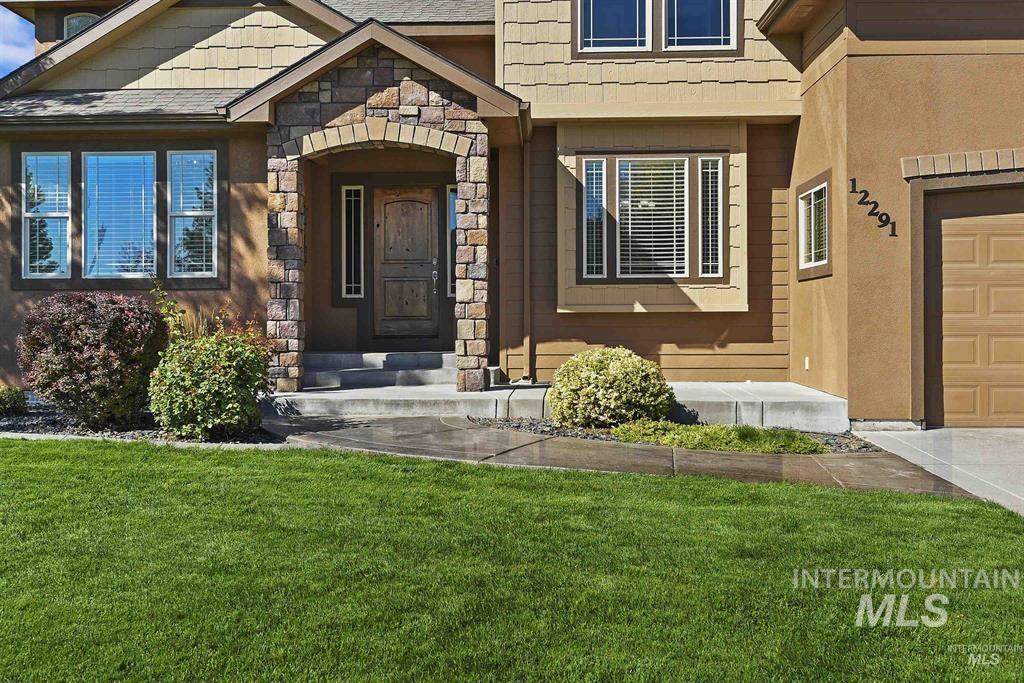 12291 S Essex Way, Nampa, Idaho 83686, 5 Bedrooms, 3.5 Bathrooms, Residential For Sale, Price $705,000,MLS 98995114