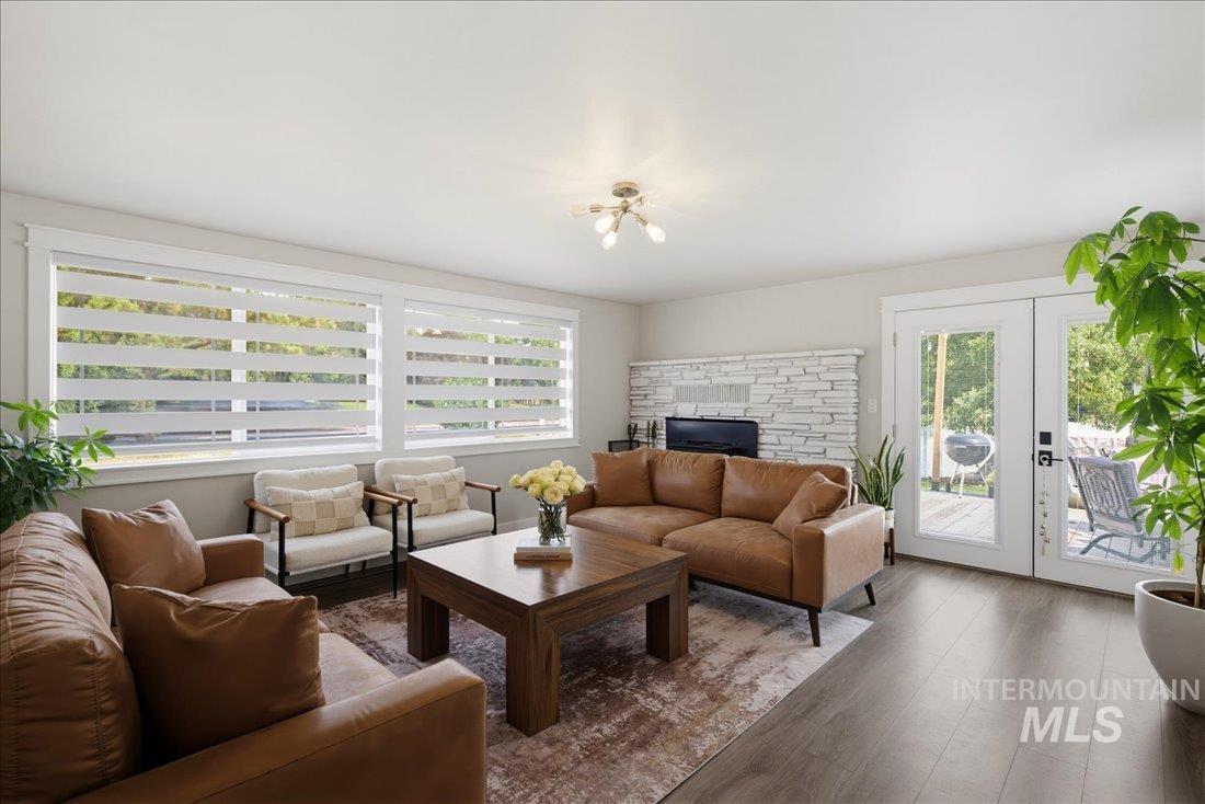 2480 S Cloverdale Rd, Boise, Idaho 83709, 4 Bedrooms, 3 Bathrooms, Residential For Sale, Price $993,750,MLS 98995115