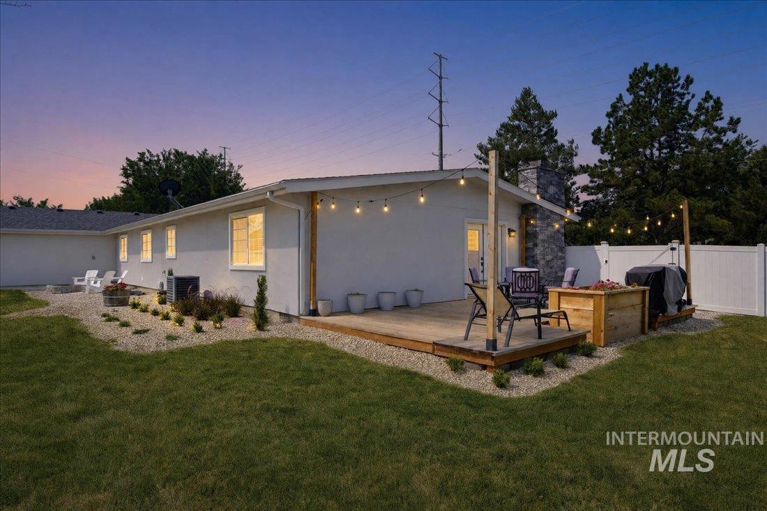 2480 S Cloverdale Rd, Boise, Idaho 83709, 4 Bedrooms, 3 Bathrooms, Residential For Sale, Price $993,750,MLS 98995115