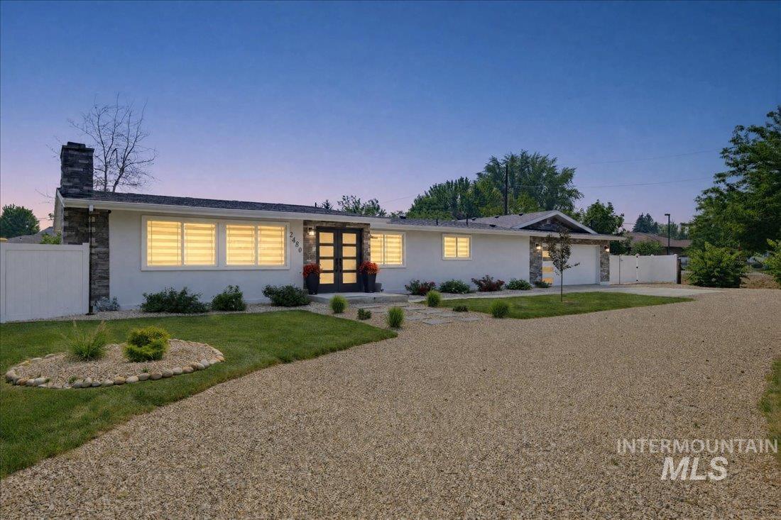 2480 S Cloverdale Rd, Boise, Idaho 83709, 4 Bedrooms, 3 Bathrooms, Residential For Sale, Price $993,750,MLS 98995115