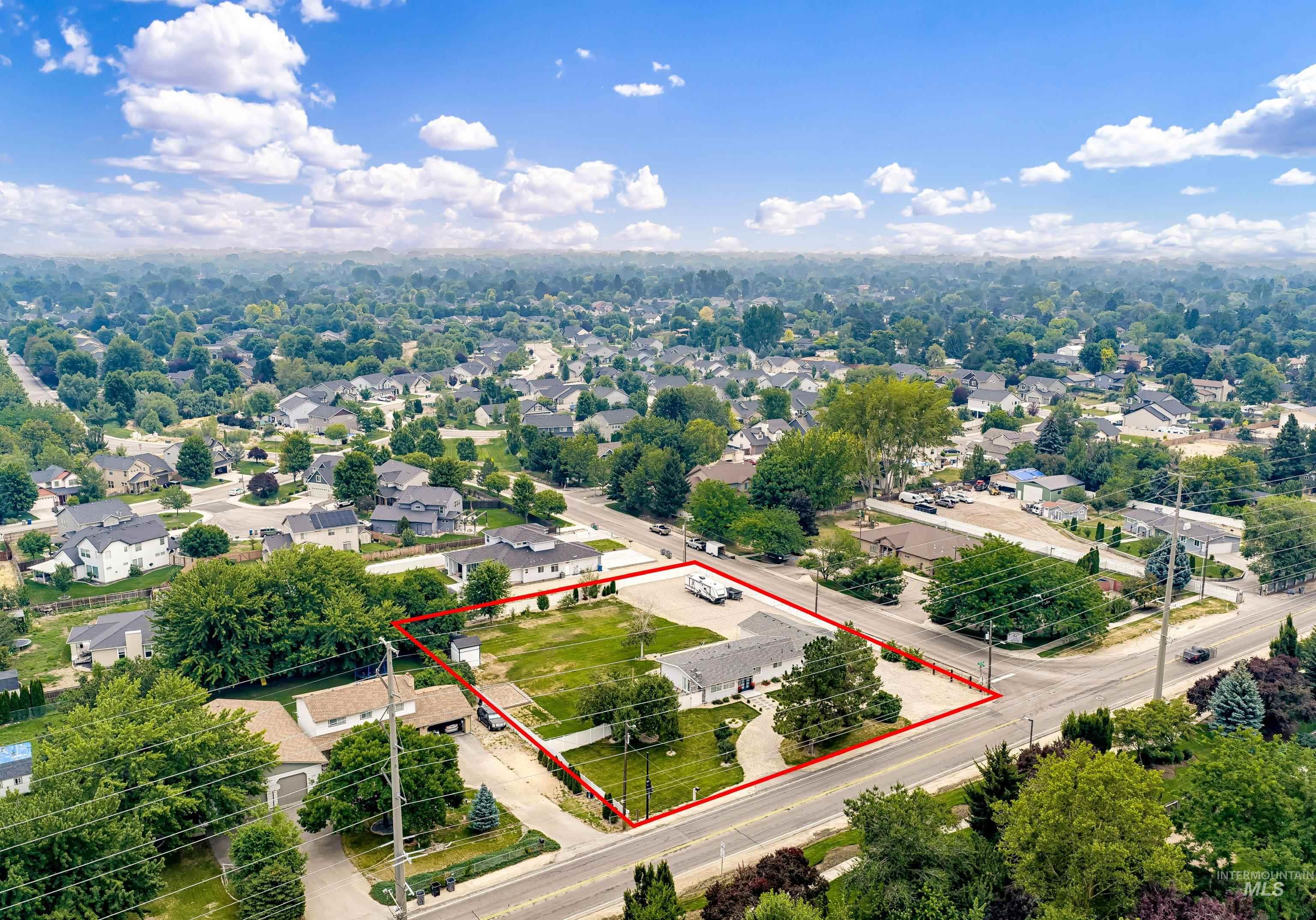 2480 S Cloverdale Rd, Boise, Idaho 83709, 4 Bedrooms, 3 Bathrooms, Residential For Sale, Price $993,750,MLS 98995115