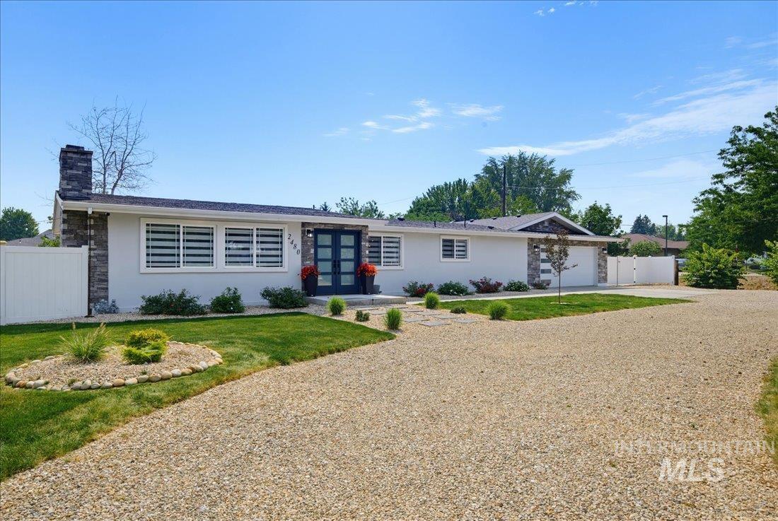 2480 S Cloverdale Rd, Boise, Idaho 83709, 4 Bedrooms, 3 Bathrooms, Residential For Sale, Price $993,750,MLS 98995115