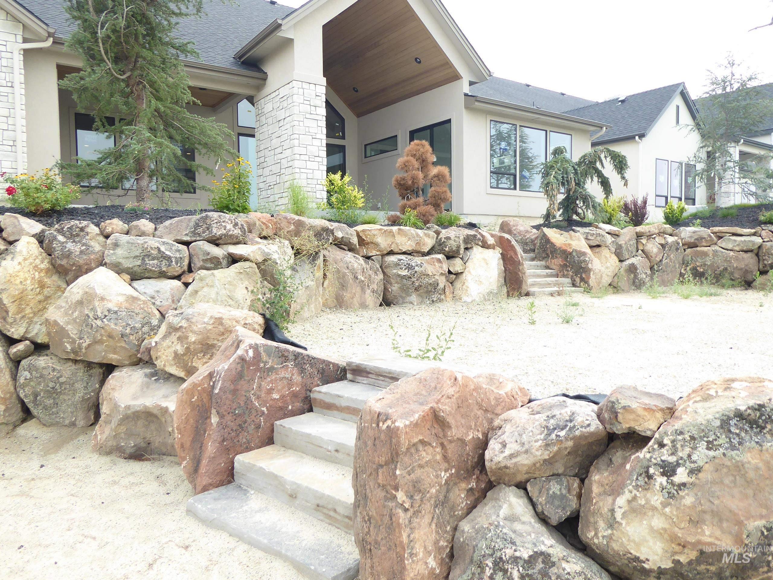 3669 N Bellrock Avenue, Eagle, Idaho 83616, 4 Bedrooms, 3.5 Bathrooms, Residential For Sale, Price $1,932,000,MLS 98995118