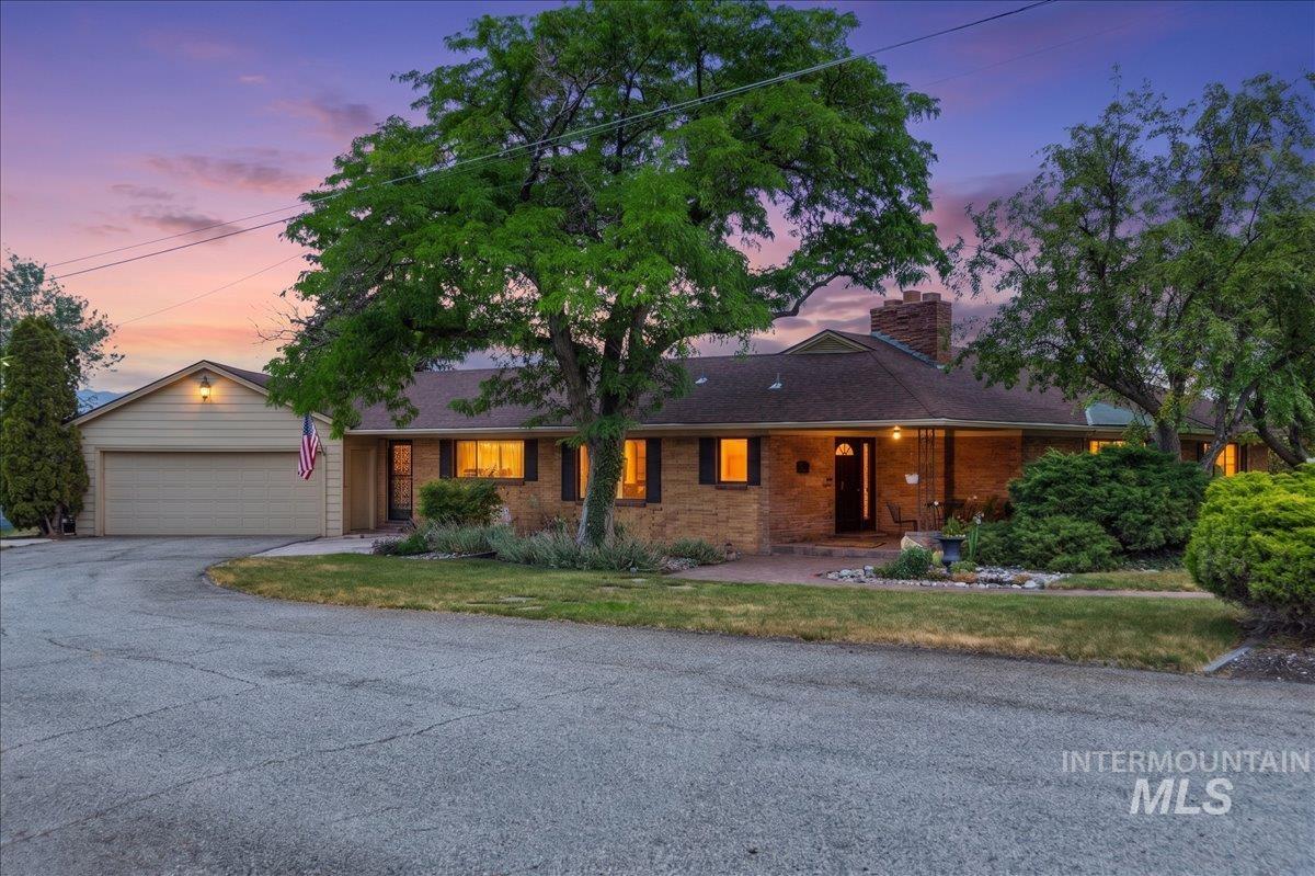 173 S 15th, Pocatello, Idaho 83201, 4 Bedrooms, 3.5 Bathrooms, Residential For Sale, Price $649,000,MLS 98995121