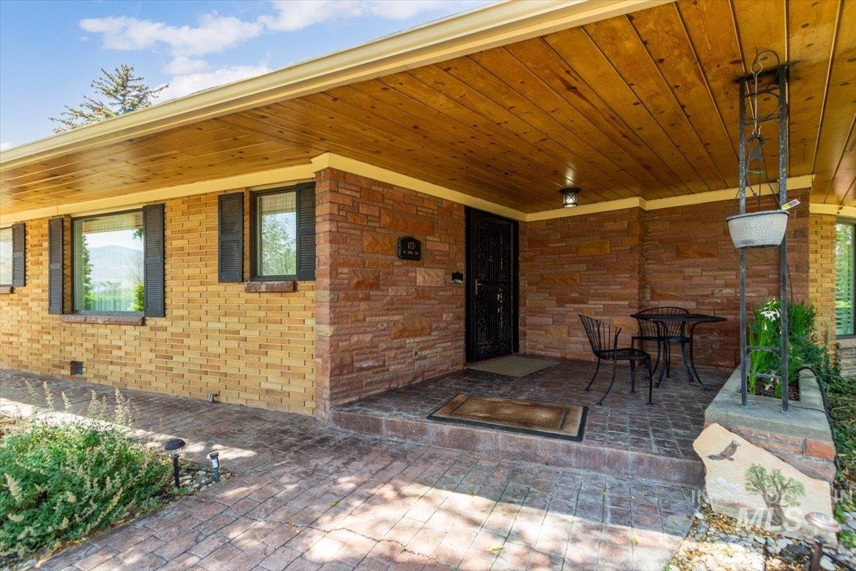 173 S 15th, Pocatello, Idaho 83201, 4 Bedrooms, 3.5 Bathrooms, Residential For Sale, Price $649,000,MLS 98995121
