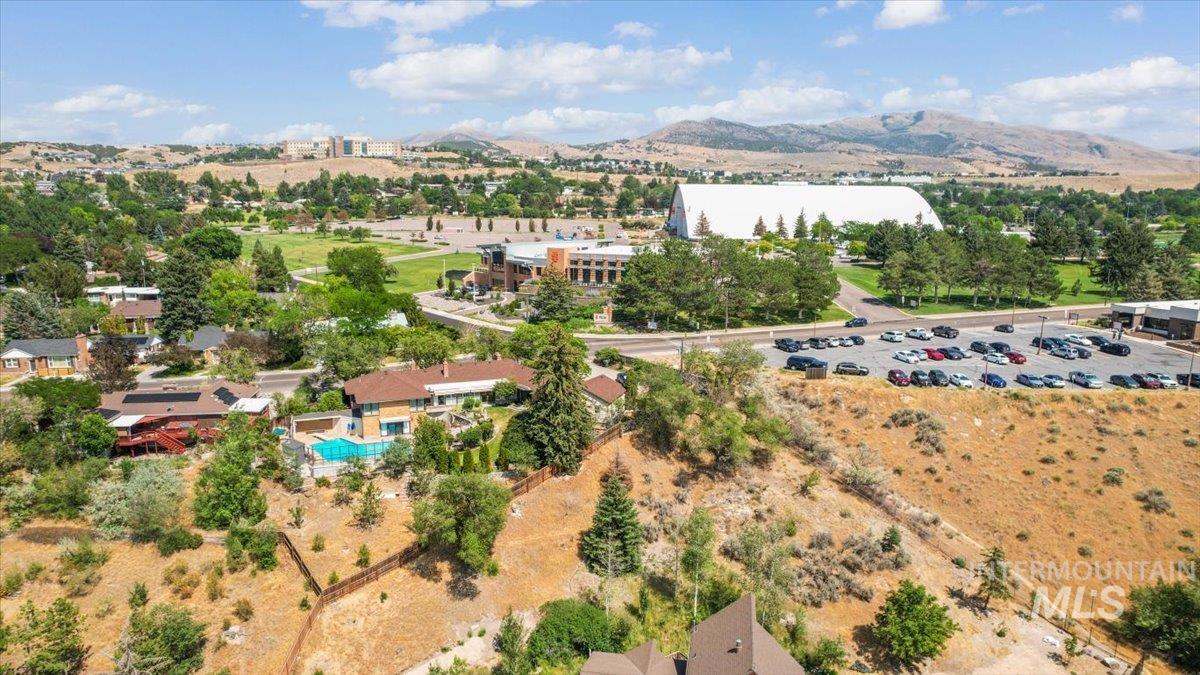 173 S 15th, Pocatello, Idaho 83201, 4 Bedrooms, 3.5 Bathrooms, Residential For Sale, Price $649,000,MLS 98995121