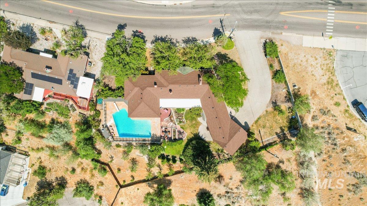 173 S 15th, Pocatello, Idaho 83201, 4 Bedrooms, 3.5 Bathrooms, Residential For Sale, Price $649,000,MLS 98995121