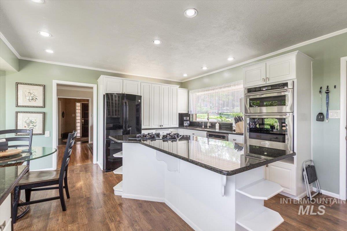 173 S 15th, Pocatello, Idaho 83201, 4 Bedrooms, 3.5 Bathrooms, Residential For Sale, Price $649,000,MLS 98995121