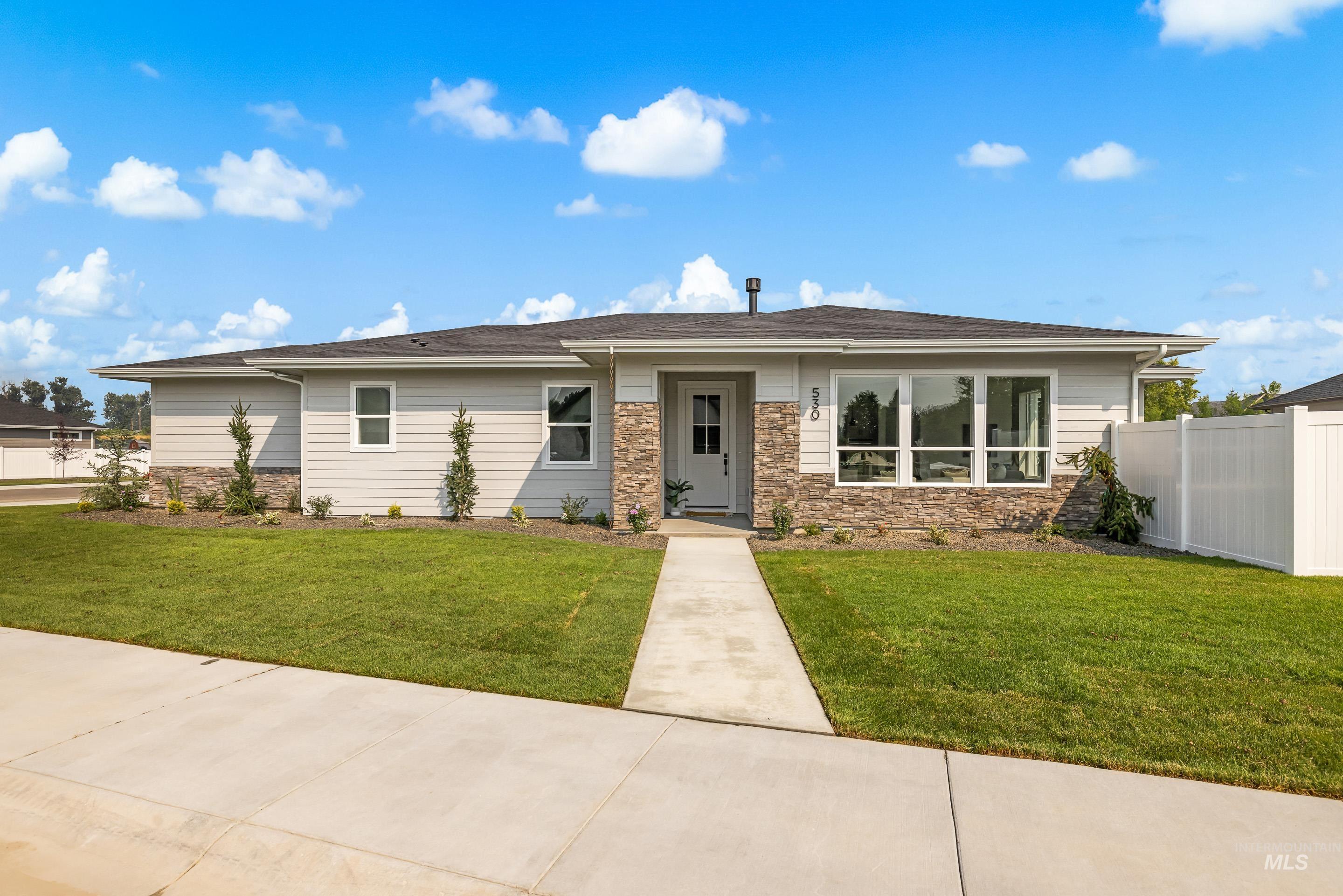 530 Mountain Loop Rd, Middleton, Idaho 83644, 3 Bedrooms, 2 Bathrooms, Residential For Sale, Price $599,000, 98995122
