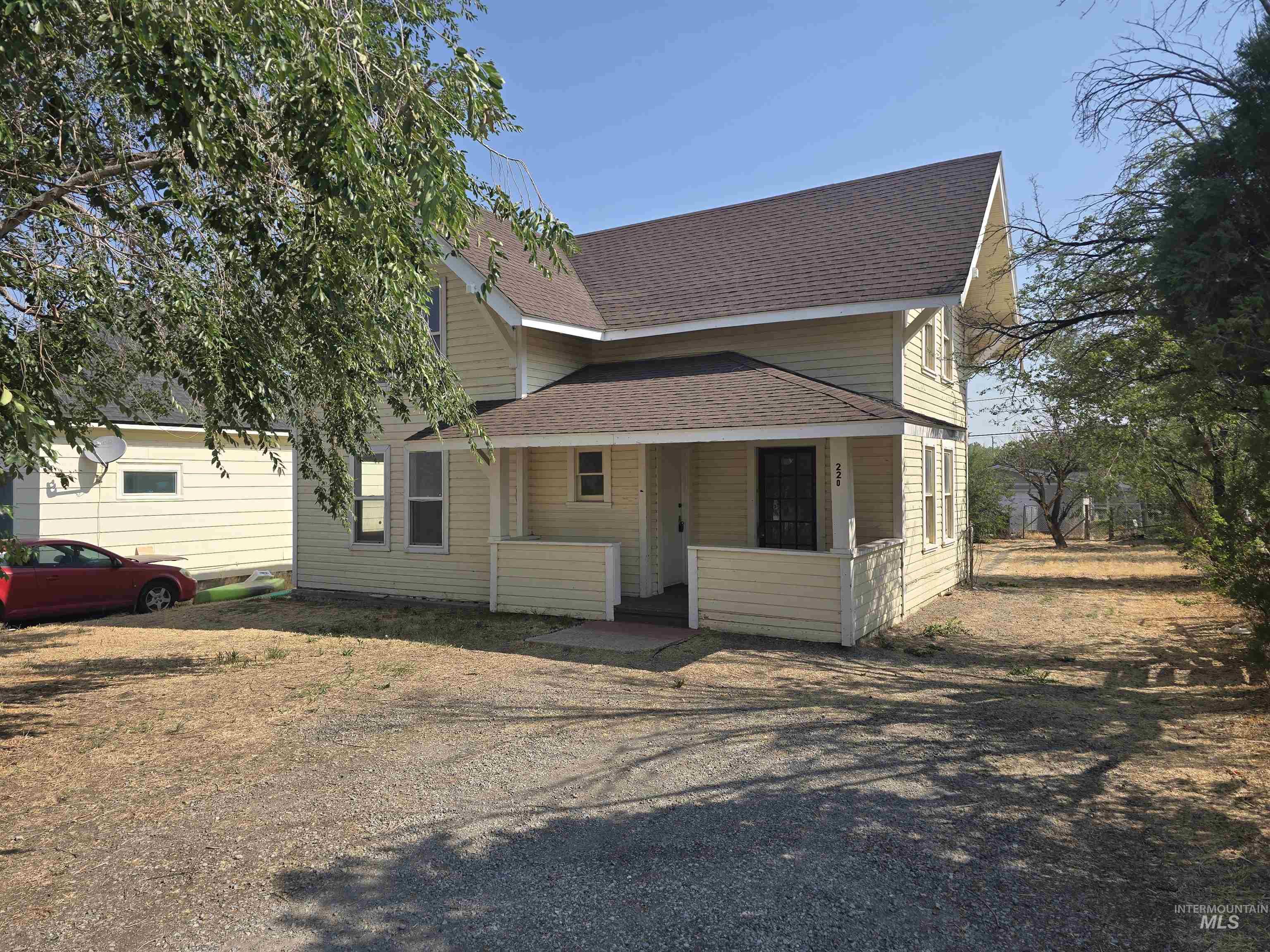220 S 8th Ave, Buhl, Idaho 83316, 3 Bedrooms, 1 Bathroom, Residential For Sale, Price $239,900, 98995131
