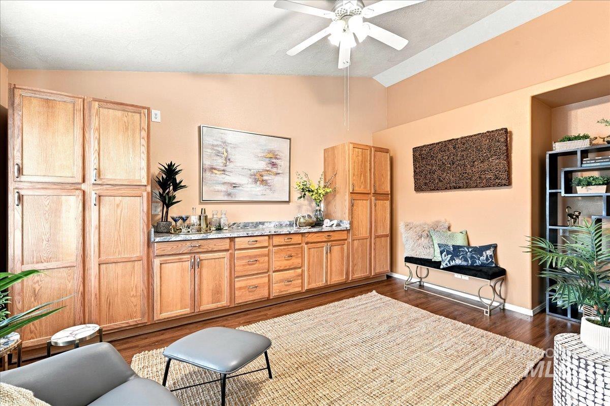 11214 W Poppy St, Boise, Idaho 83713, 4 Bedrooms, 2 Bathrooms, Residential For Sale, Price $459,900,MLS 98995132