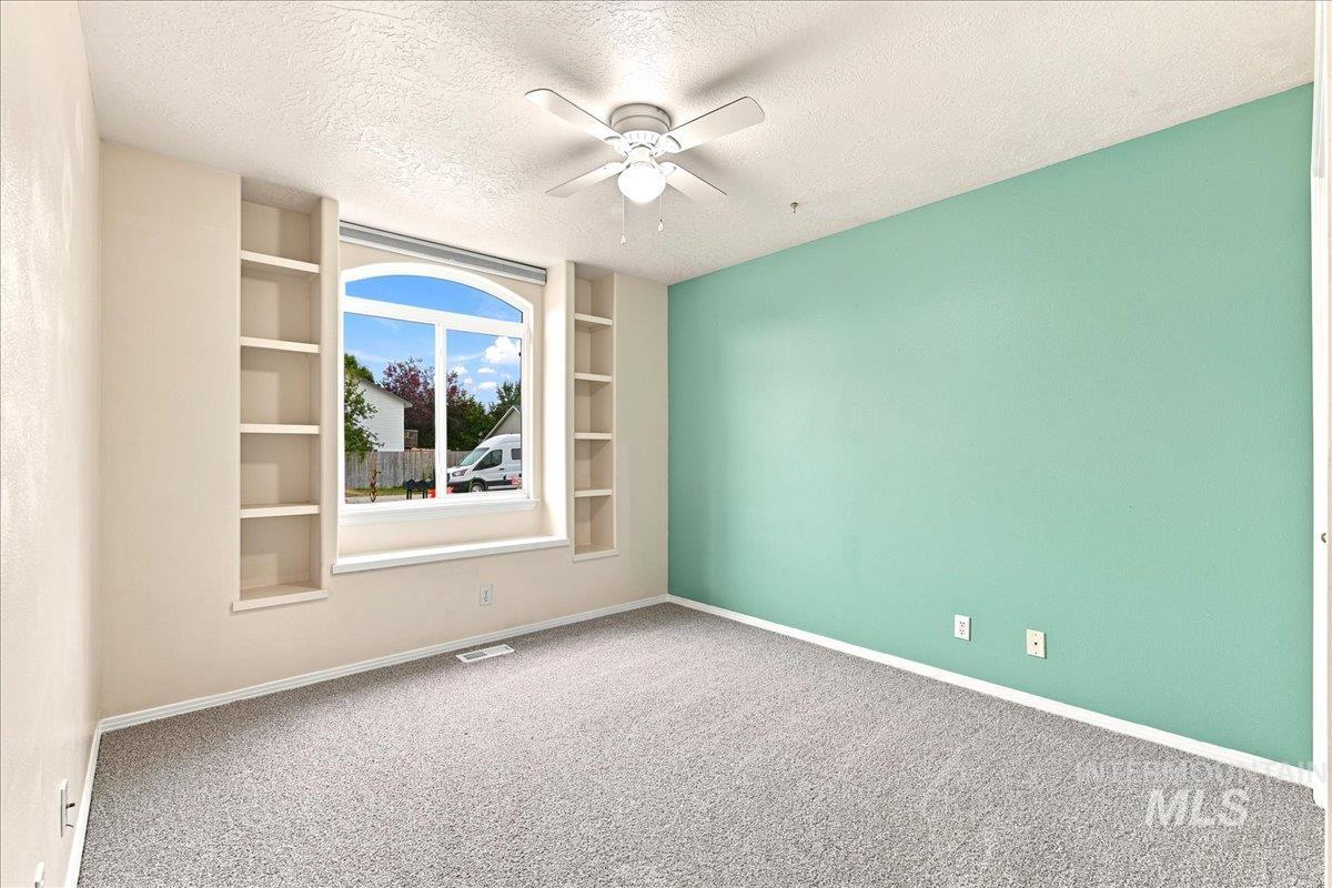 11214 W Poppy St, Boise, Idaho 83713, 4 Bedrooms, 2 Bathrooms, Residential For Sale, Price $459,900,MLS 98995132