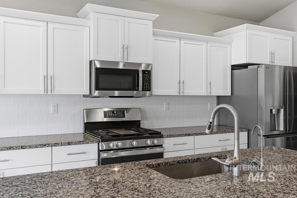5790 E Lekeitio Village Dr, Nampa, Idaho 83687, 4 Bedrooms, 2 Bathrooms, Residential For Sale, Price $499,900,MLS 98995133
