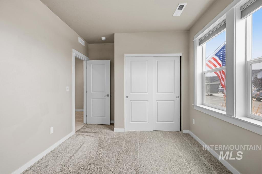 5790 E Lekeitio Village Dr, Nampa, Idaho 83687, 4 Bedrooms, 2 Bathrooms, Residential For Sale, Price $499,900,MLS 98995133