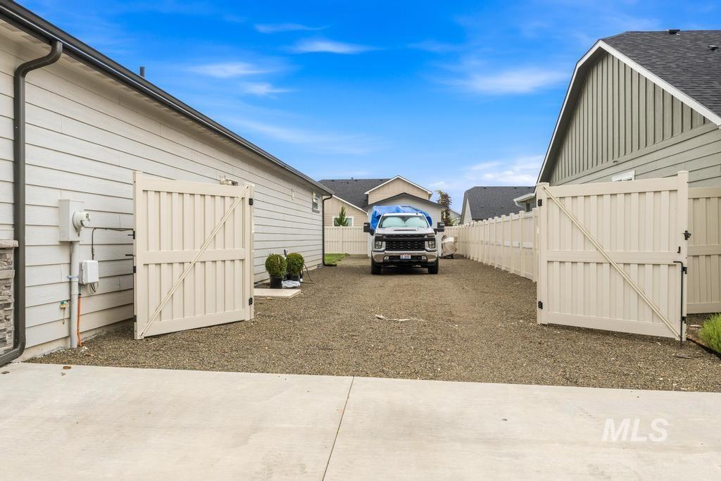 5790 E Lekeitio Village Dr, Nampa, Idaho 83687, 4 Bedrooms, 2 Bathrooms, Residential For Sale, Price $499,900,MLS 98995133