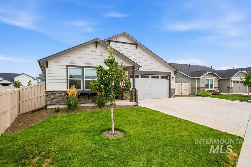 5790 E Lekeitio Village Dr, Nampa, Idaho 83687, 4 Bedrooms, 2 Bathrooms, Residential For Sale, Price $499,900,MLS 98995133