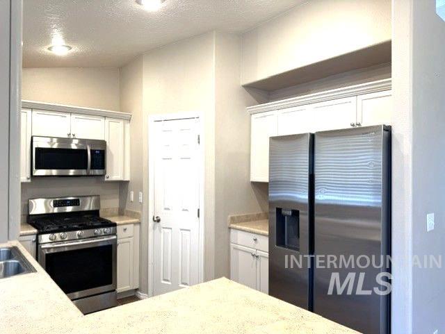 1425 SW Kursten Ave, Mountain Home, Idaho 83647, 4 Bedrooms, 2 Bathrooms, Residential For Sale, Price $398,000,MLS 98995136