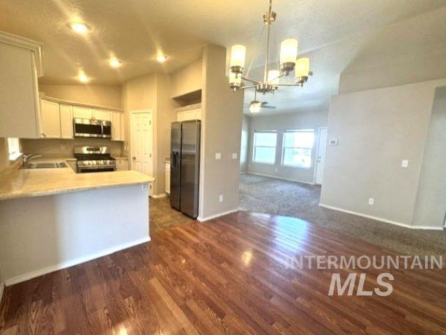 1425 SW Kursten Ave, Mountain Home, Idaho 83647, 4 Bedrooms, 2 Bathrooms, Residential For Sale, Price $398,000,MLS 98995136
