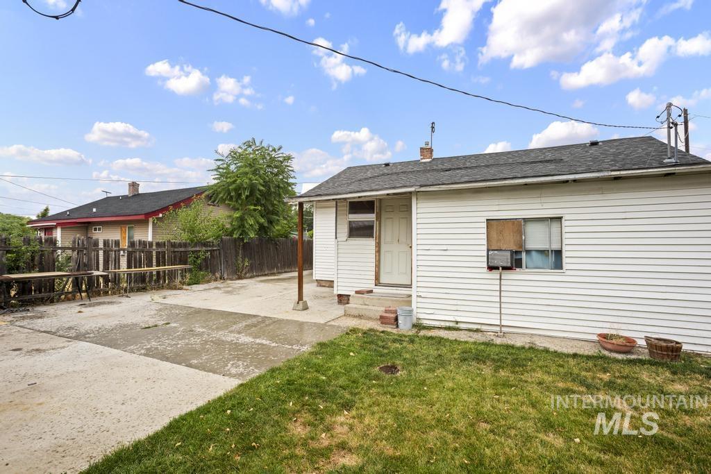 1107 Rosenlof Ave, Nampa, Idaho 83687, 3 Bedrooms, 1 Bathroom, Residential For Sale, Price $264,900, 98995139