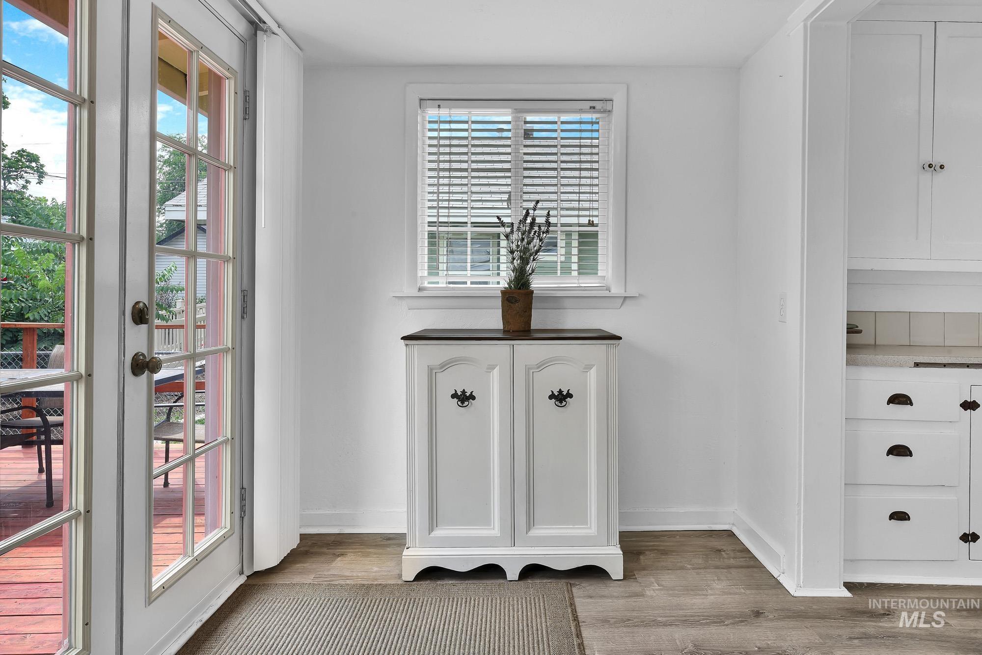 216 14th Ave S, Nampa, Idaho 83651, 2 Bedrooms, 1 Bathroom, Residential For Sale, Price $295,000, 98995140