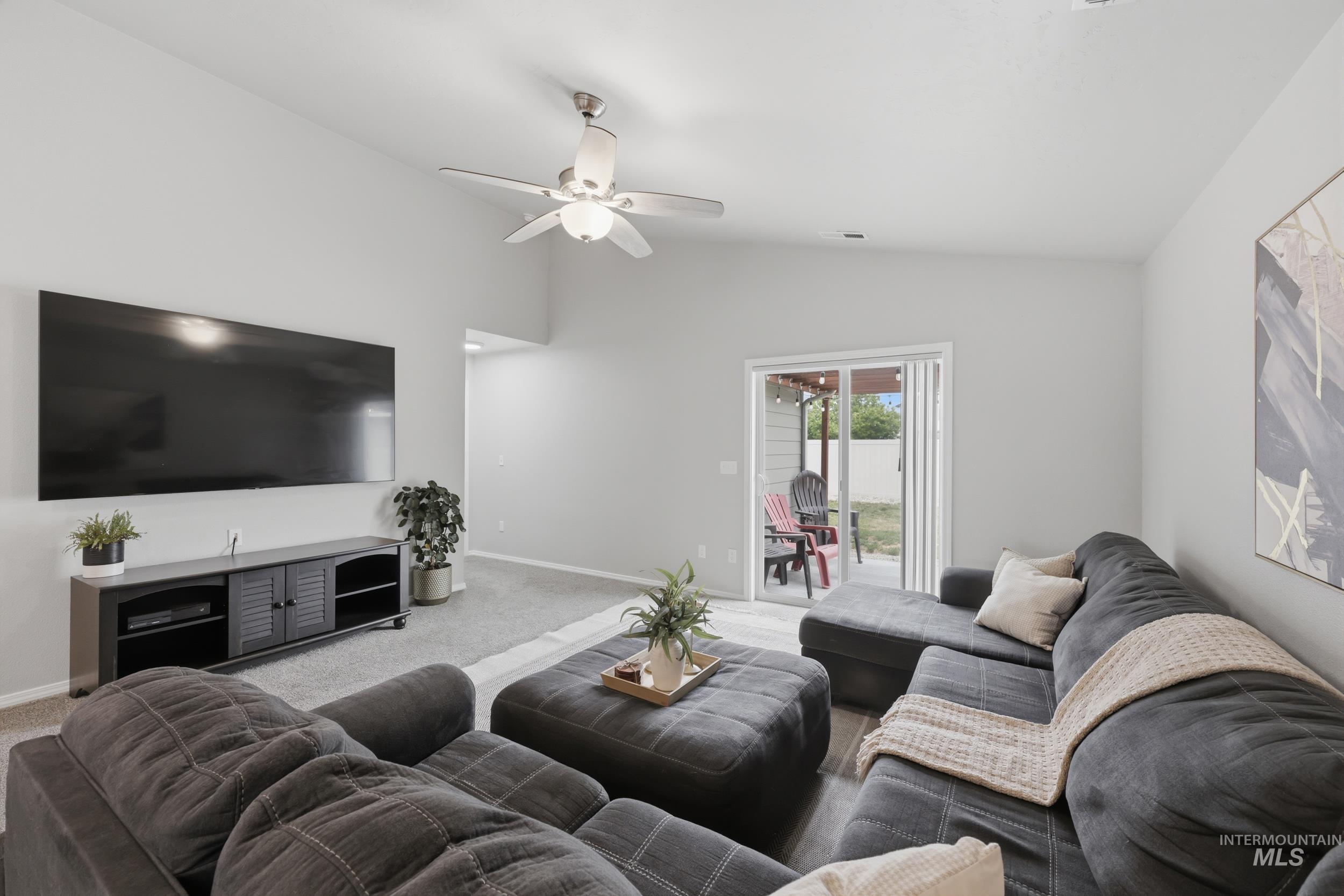 19602 Watling, Caldwell, Idaho 83605, 3 Bedrooms, 2 Bathrooms, Residential For Sale, Price $385,000,MLS 98995141