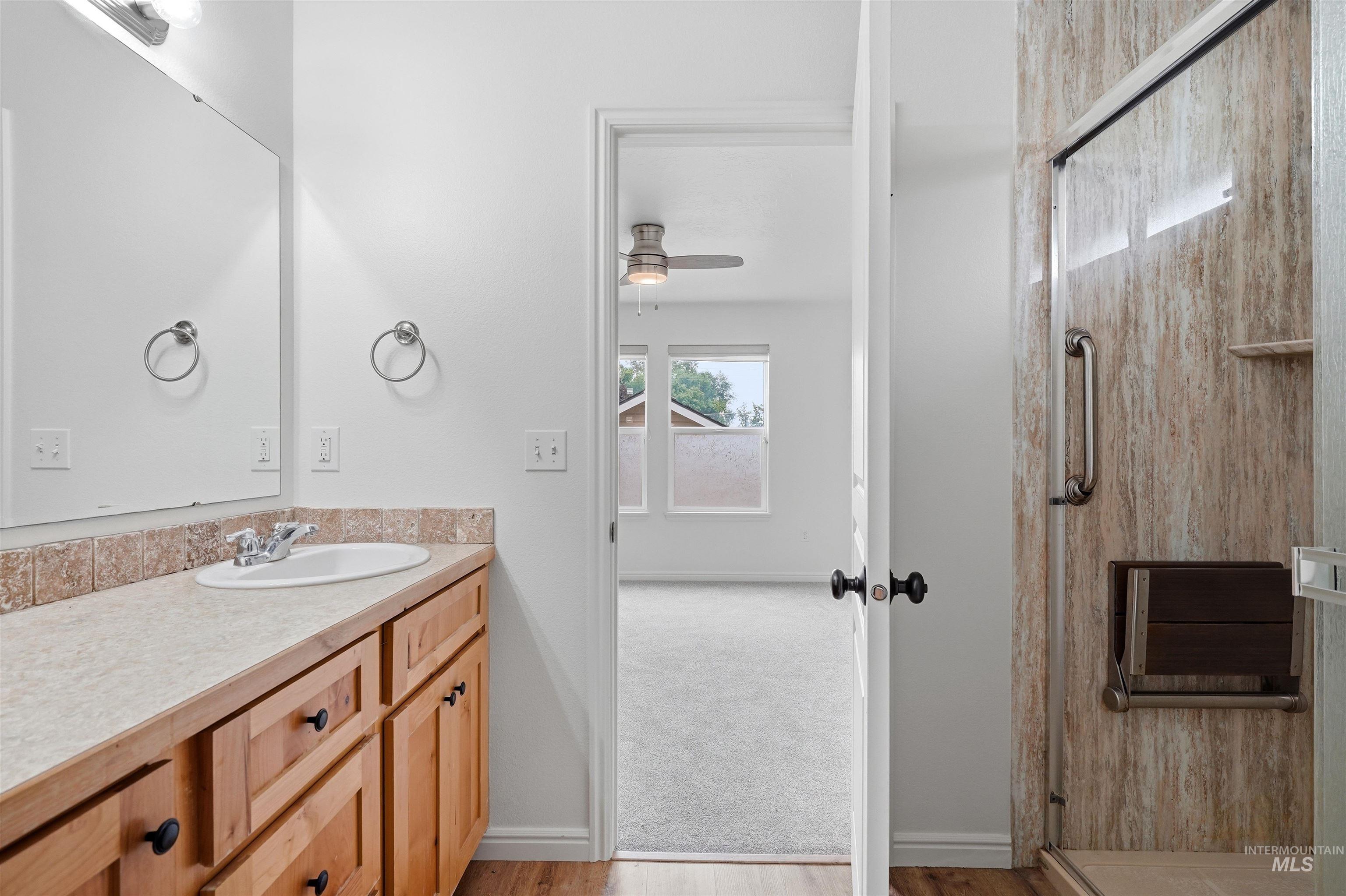 6219 W York, Boise, Idaho 83704, 4 Bedrooms, 3.5 Bathrooms, Residential For Sale, Price $429,900, 98995142