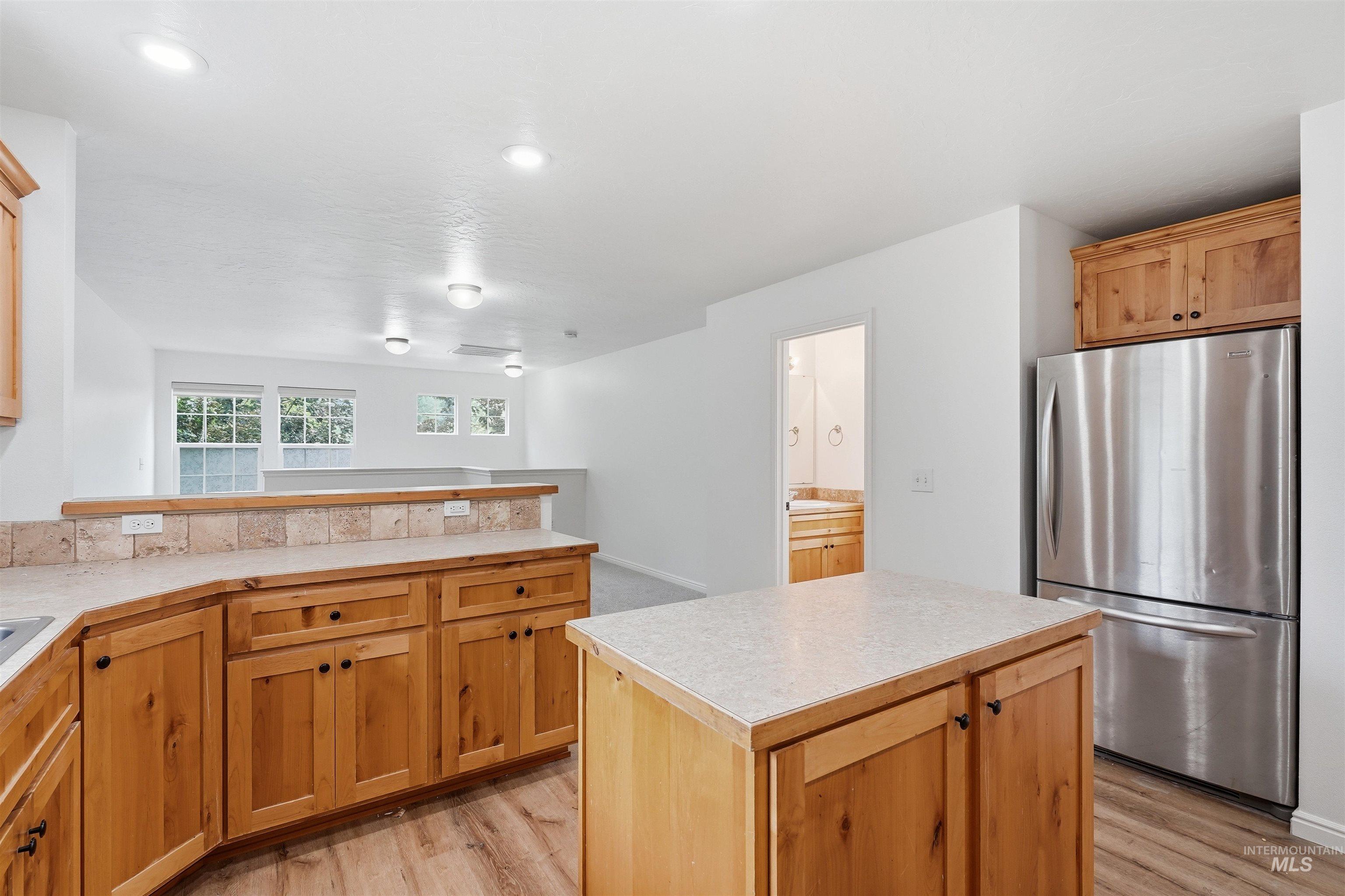 6219 W York, Boise, Idaho 83704, 4 Bedrooms, 3.5 Bathrooms, Residential For Sale, Price $429,900, 98995142