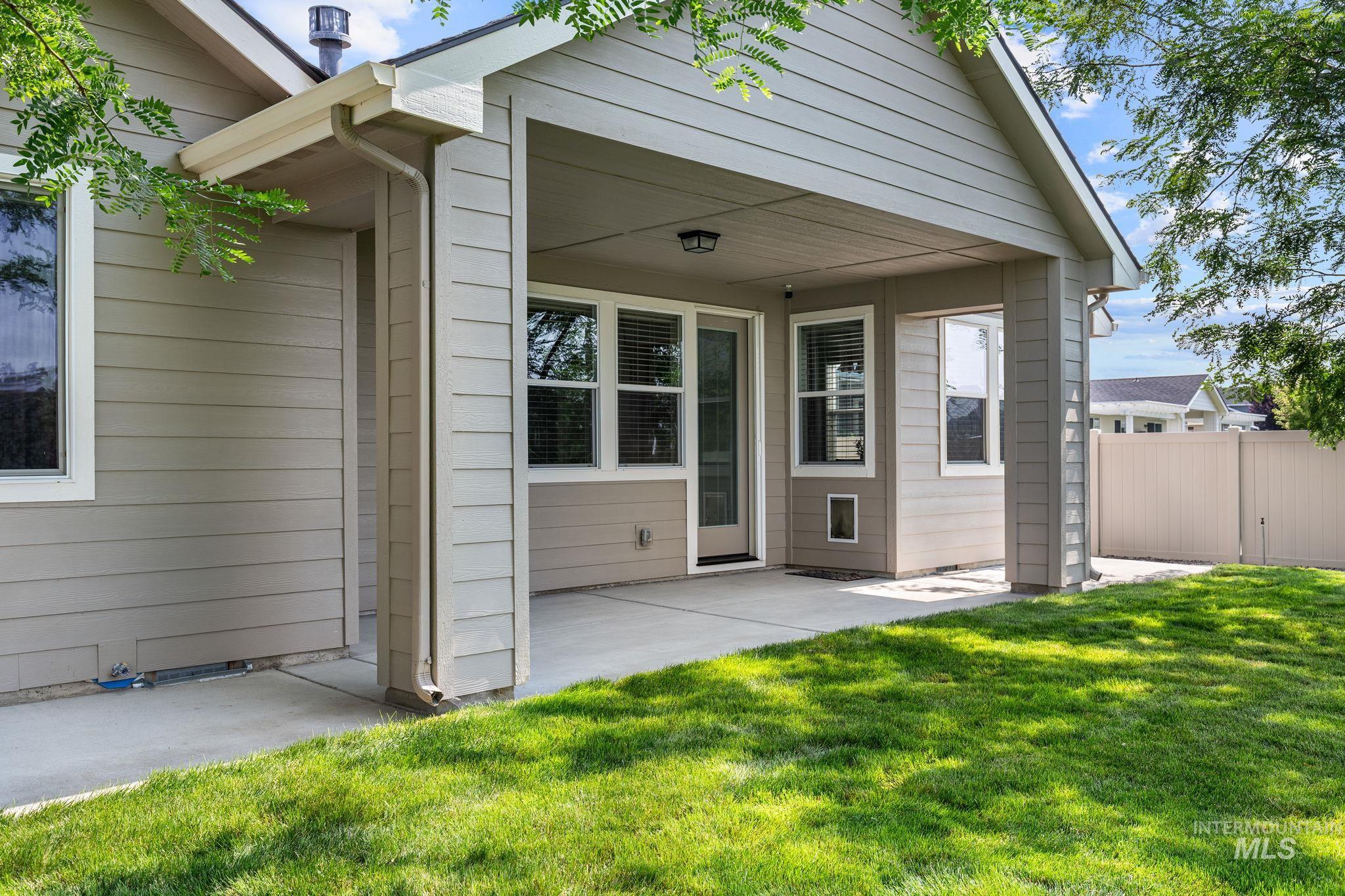 6211 E Path Dr, Nampa, Idaho 83687, 2 Bedrooms, 3.5 Bathrooms, Residential For Sale, Price $699,999,MLS 98995143