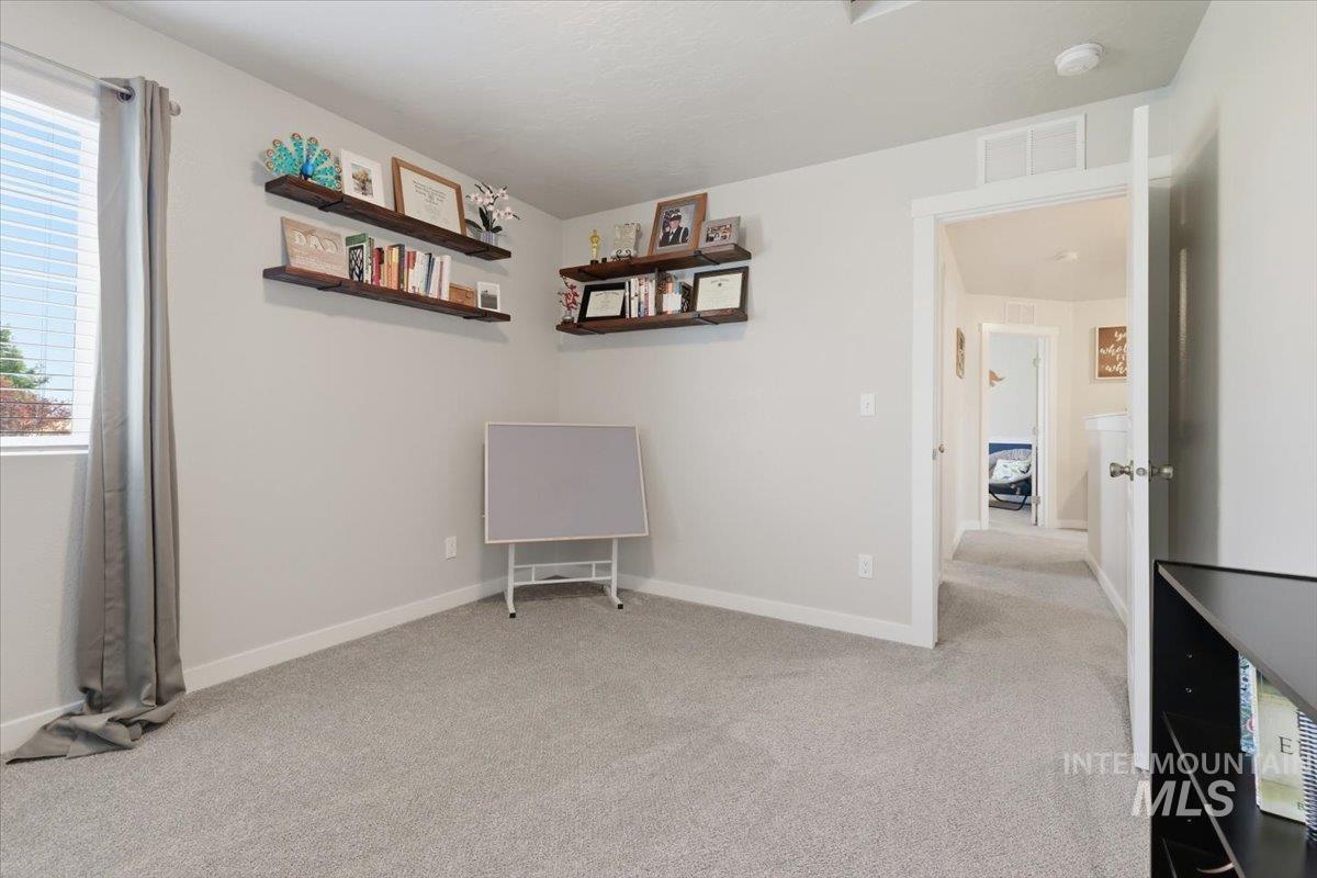 10615 Hackberry Street, Nampa, Idaho 83687, 4 Bedrooms, 2.5 Bathrooms, Residential For Sale, Price $459,000,MLS 98995146