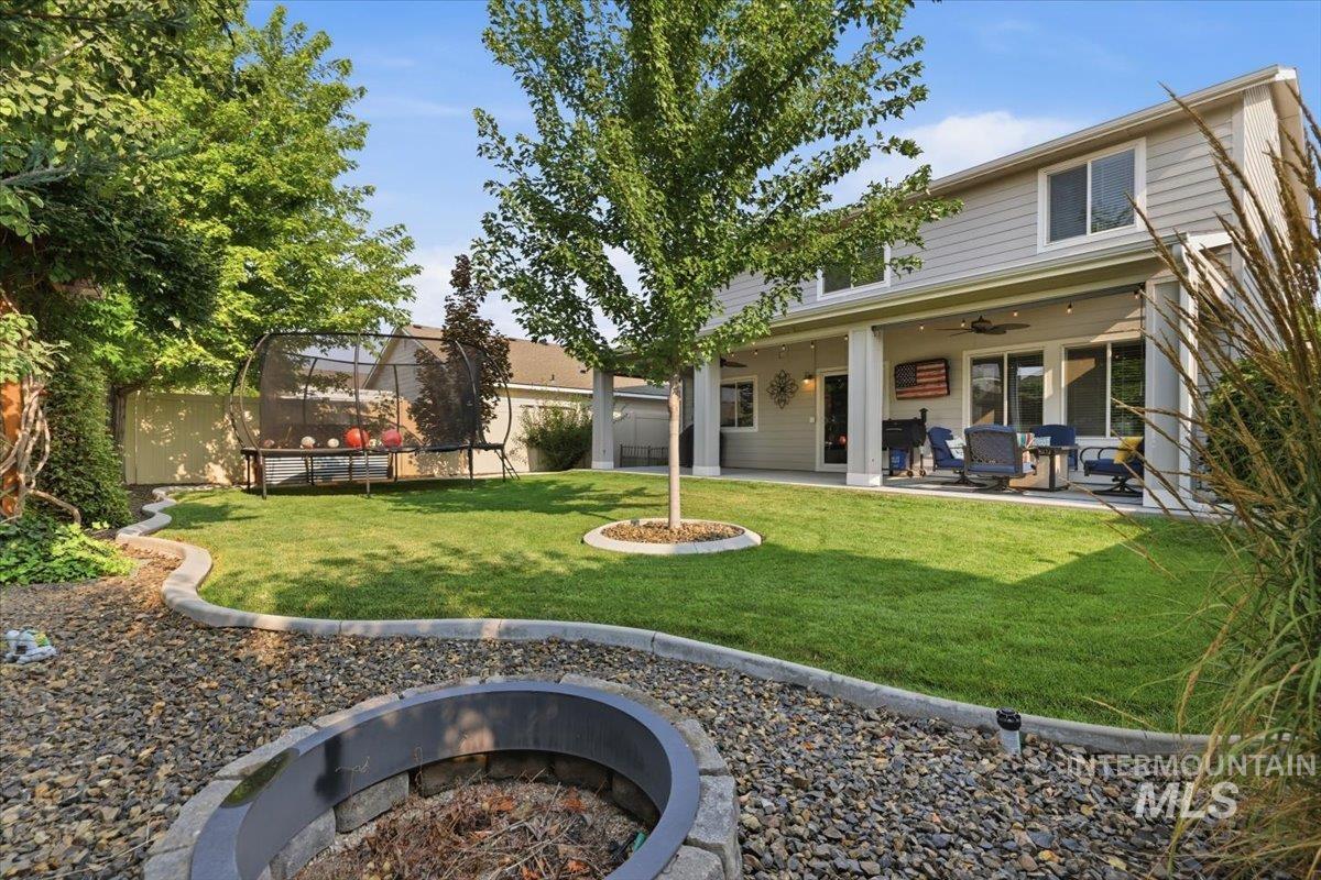 10615 Hackberry Street, Nampa, Idaho 83687, 4 Bedrooms, 2.5 Bathrooms, Residential For Sale, Price $459,000,MLS 98995146