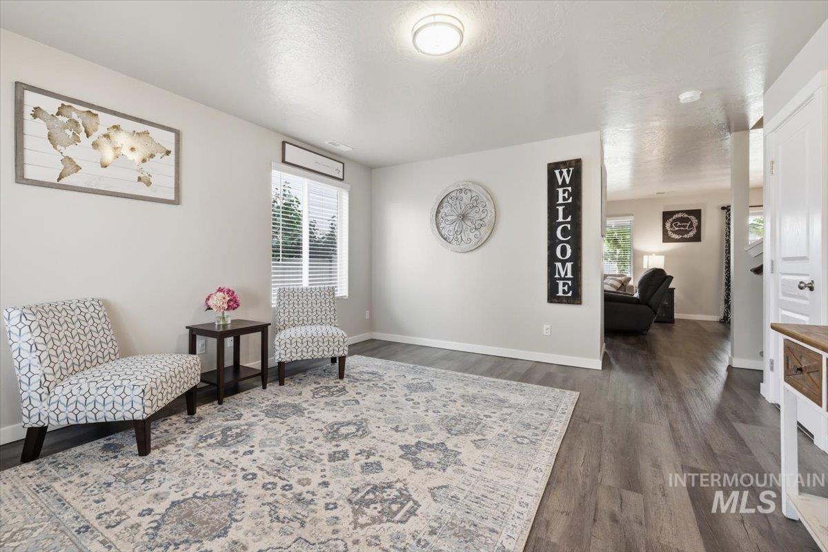 10615 Hackberry Street, Nampa, Idaho 83687, 4 Bedrooms, 2.5 Bathrooms, Residential For Sale, Price $459,000,MLS 98995146