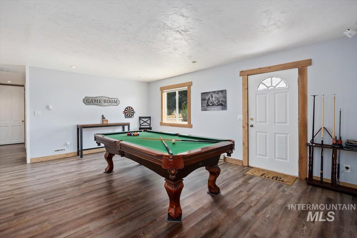 13 N 200 E, Shoshone, Idaho 83352, 7 Bedrooms, 5 Bathrooms, Residential For Sale, Price $679,000,MLS 98995148