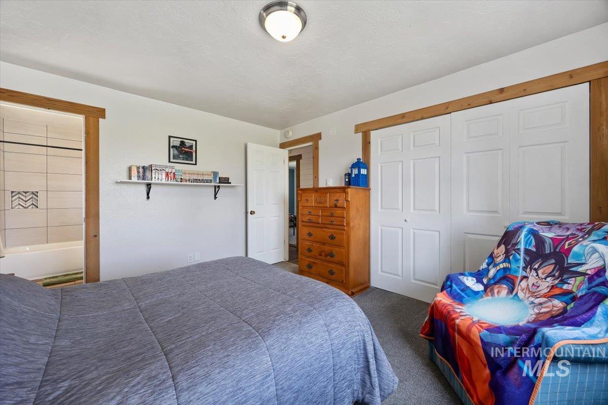 13 N 200 E, Shoshone, Idaho 83352, 7 Bedrooms, 5 Bathrooms, Residential For Sale, Price $679,000,MLS 98995148
