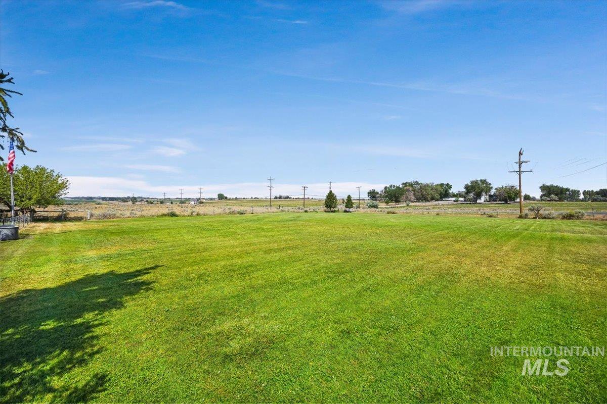 13 N 200 E, Shoshone, Idaho 83352, 7 Bedrooms, 5 Bathrooms, Residential For Sale, Price $679,000,MLS 98995148
