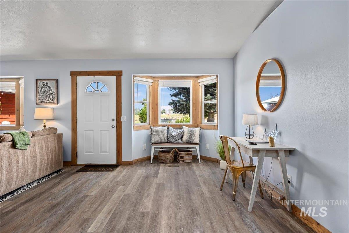 13 N 200 E, Shoshone, Idaho 83352, 7 Bedrooms, 5 Bathrooms, Residential For Sale, Price $679,000,MLS 98995148