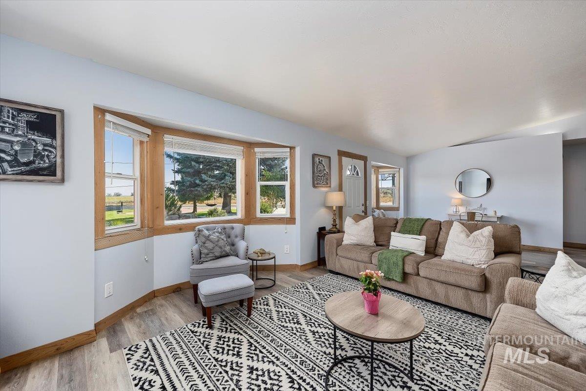 13 N 200 E, Shoshone, Idaho 83352, 7 Bedrooms, 5 Bathrooms, Residential For Sale, Price $699,000,MLS 98995148