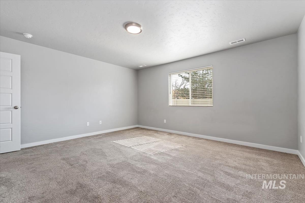 936 S Wavetrain Ave, Boise, Idaho 83709, 4 Bedrooms, 2 Bathrooms, Residential For Sale, Price $445,000, 98995149